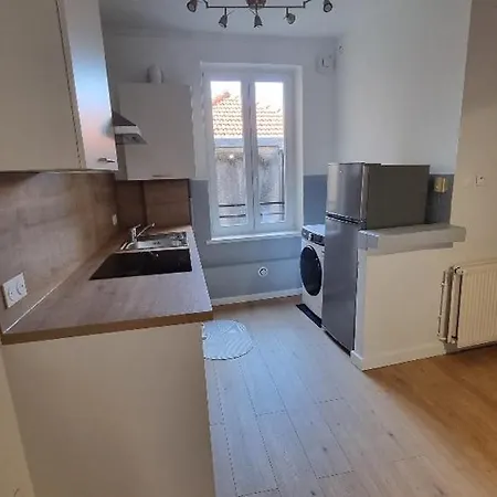 Apartment Au Grand Coeur Messin T4 Chaleureux Entierement Renove *