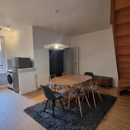 Au Grand Coeur Messin T4 Chaleureux Entierement Renove * Metz