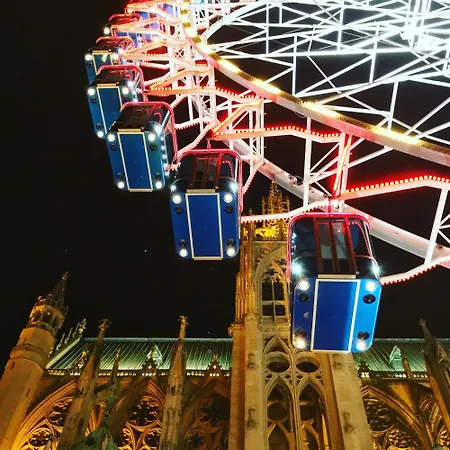 Au Grand Coeur Messin T4 Chaleureux Entierement Renove Metz